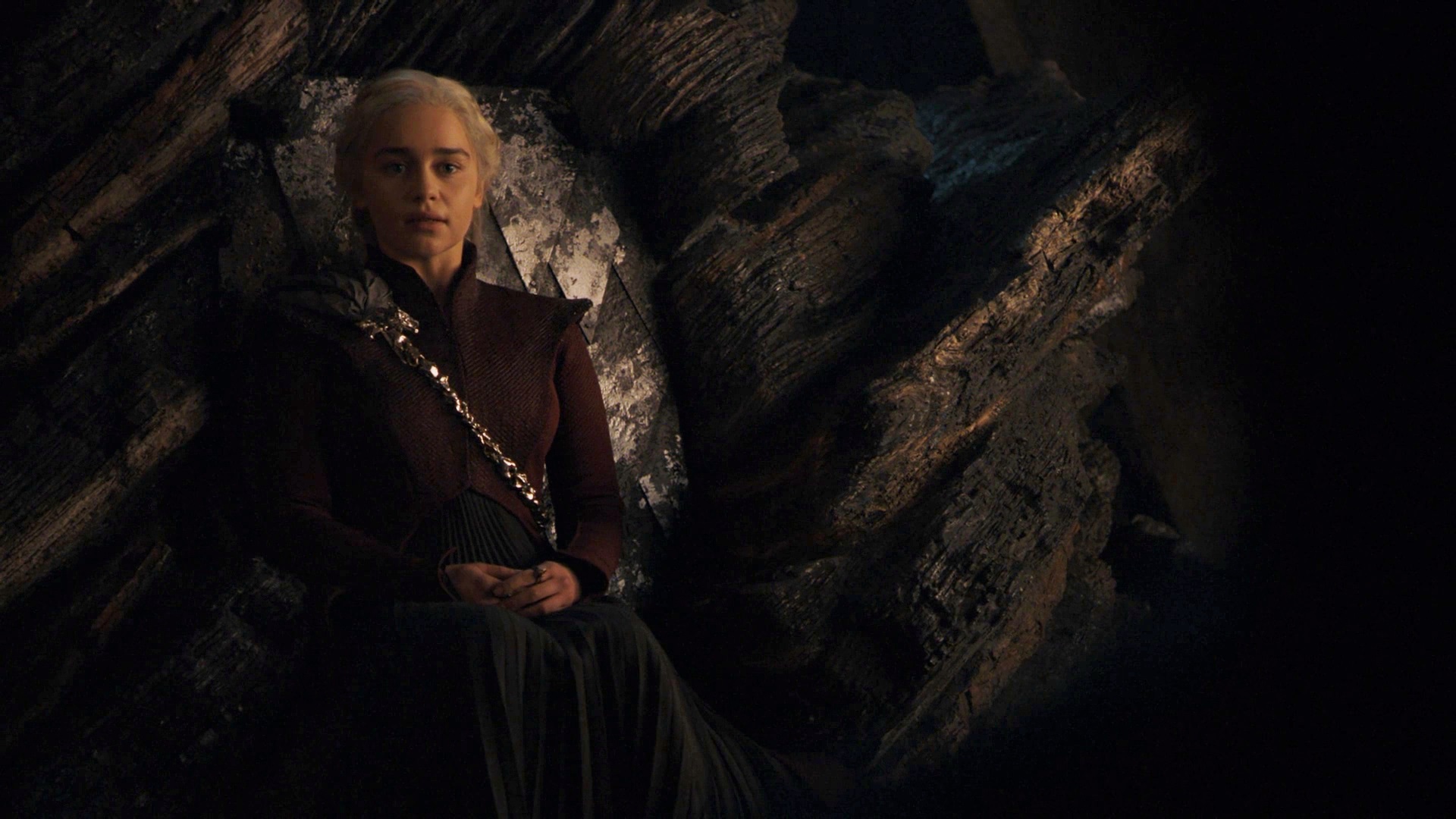 Daenerys Dany Targaryen Dragonstone Throne Season 8 805 2