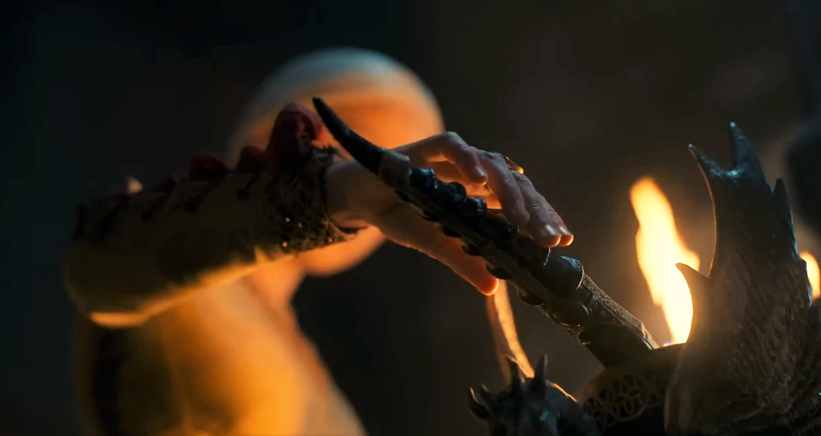 Yes, that's Rhaenyra about to grasp THAT famous Valyrian steel dagger!