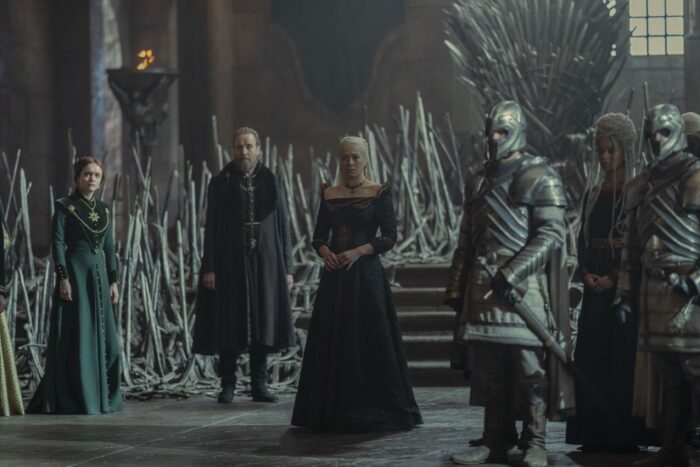 King's Landing Red Keep Throne Room, Alicent Hightower (Olivia Cooke), Otto Hightower (Rhys Ifans), Rhaenyra Targaryen (Emma D'Arcy), Rhaena Targaryen (Phoebe Campbell), 1x08