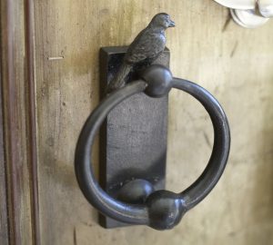 bird-knocker
