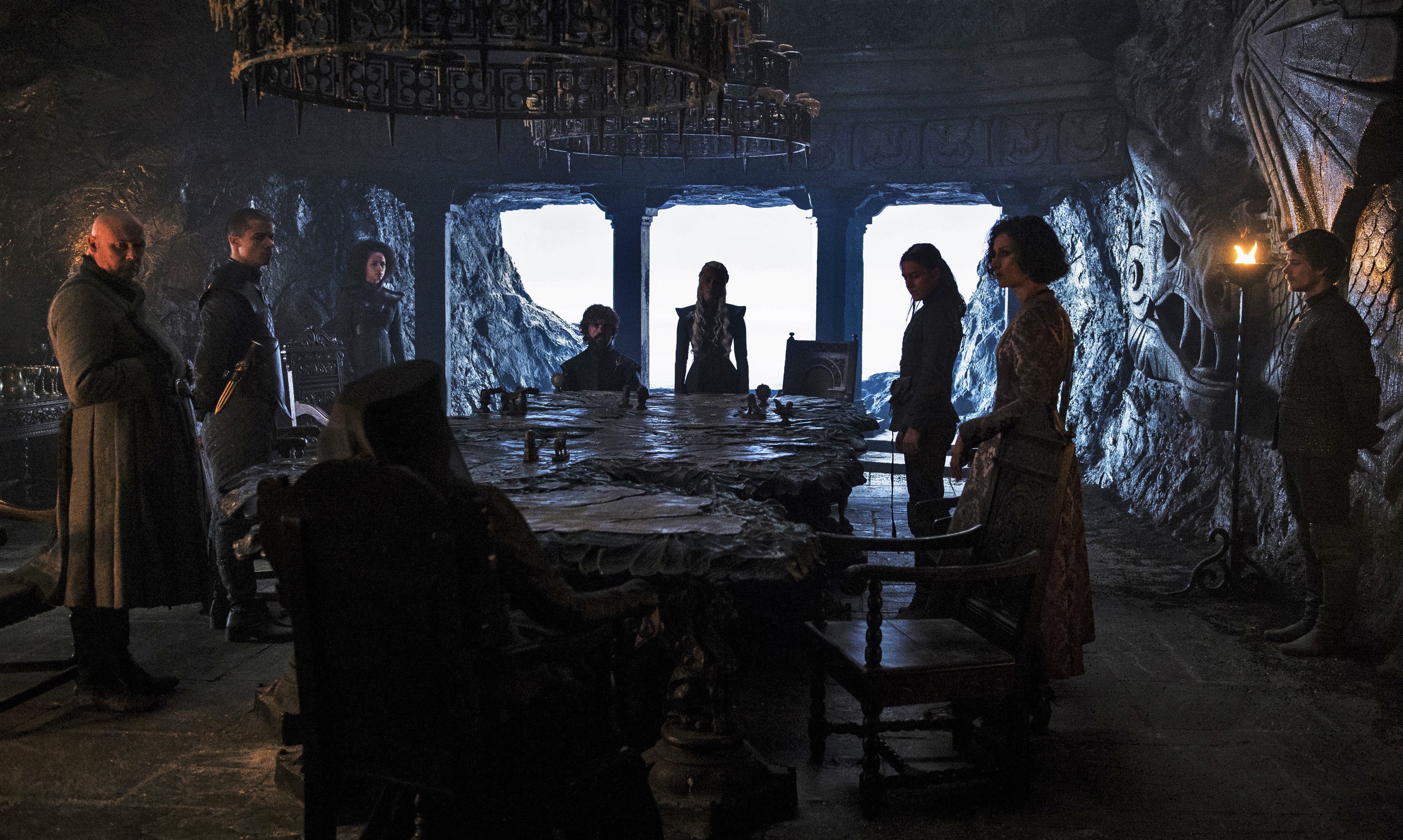 702 - Dragonstone - Dany, Tyrion, Missandei, Grey Worm, Varys, Yara, Theon, Olenna, Ellaria 1