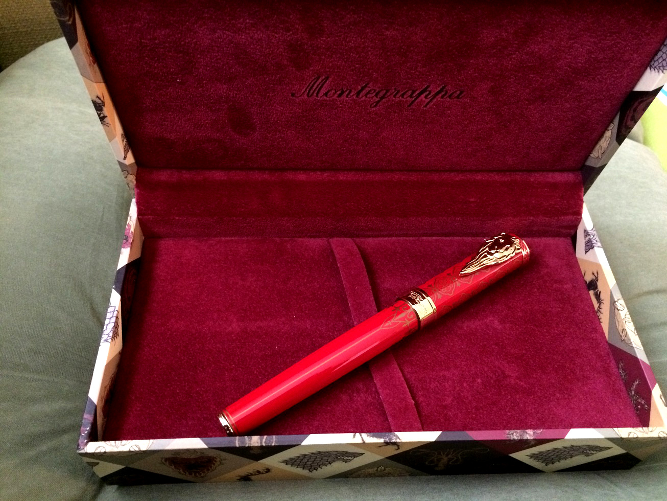 New Montegrappa Game of Thrones Westeros Fine Fountain Pen ISGOT2WE R:$295.00