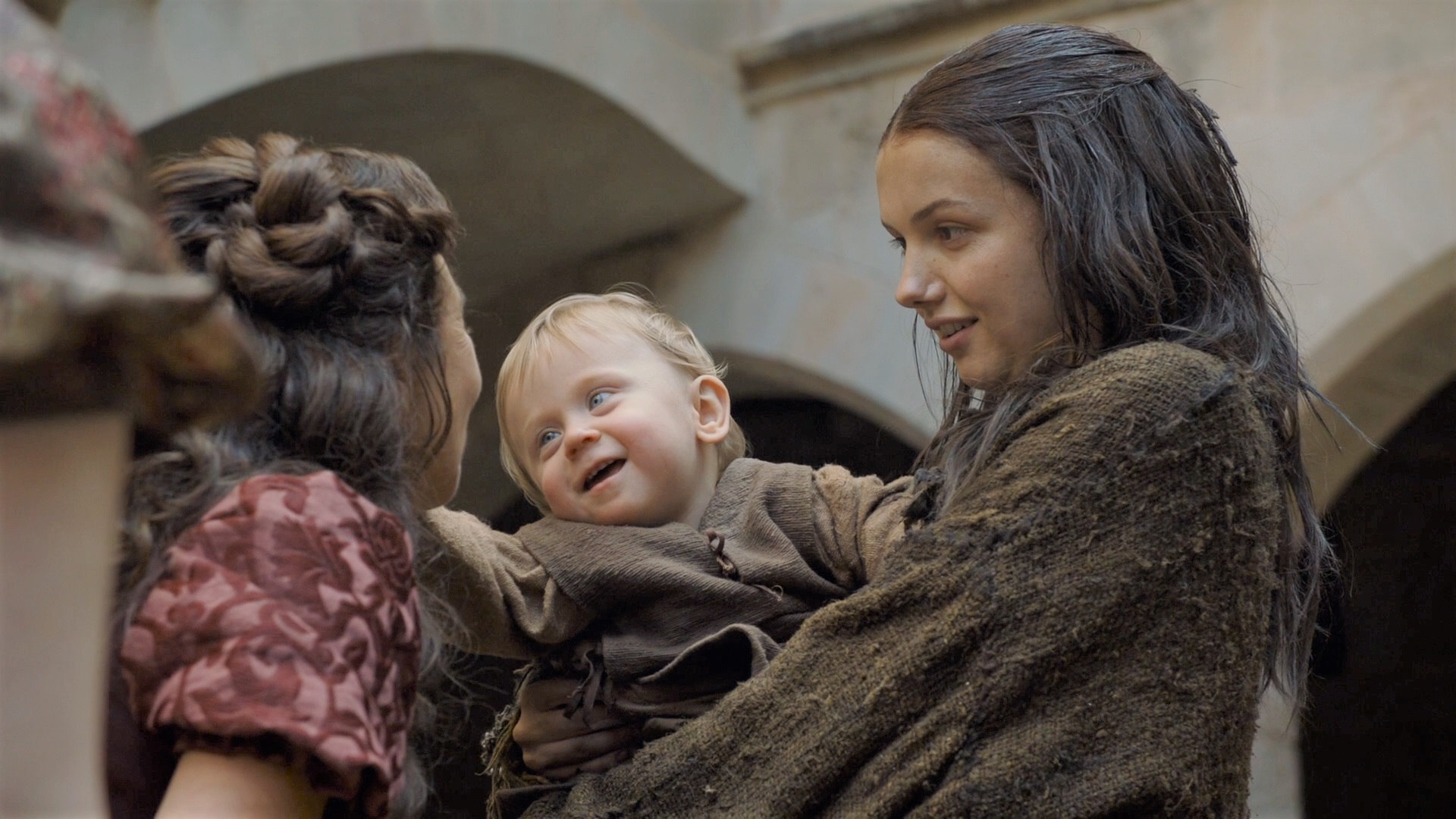Con Of Thrones Exclusive Hannah Murray Chats About Gilly S Growth
