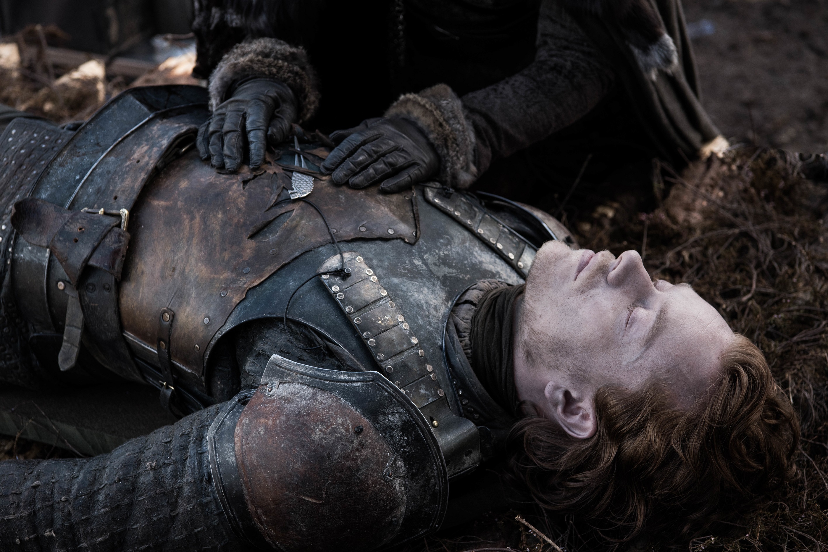 Theon Greyjoy Sansa Stark Funeral Season 8 804