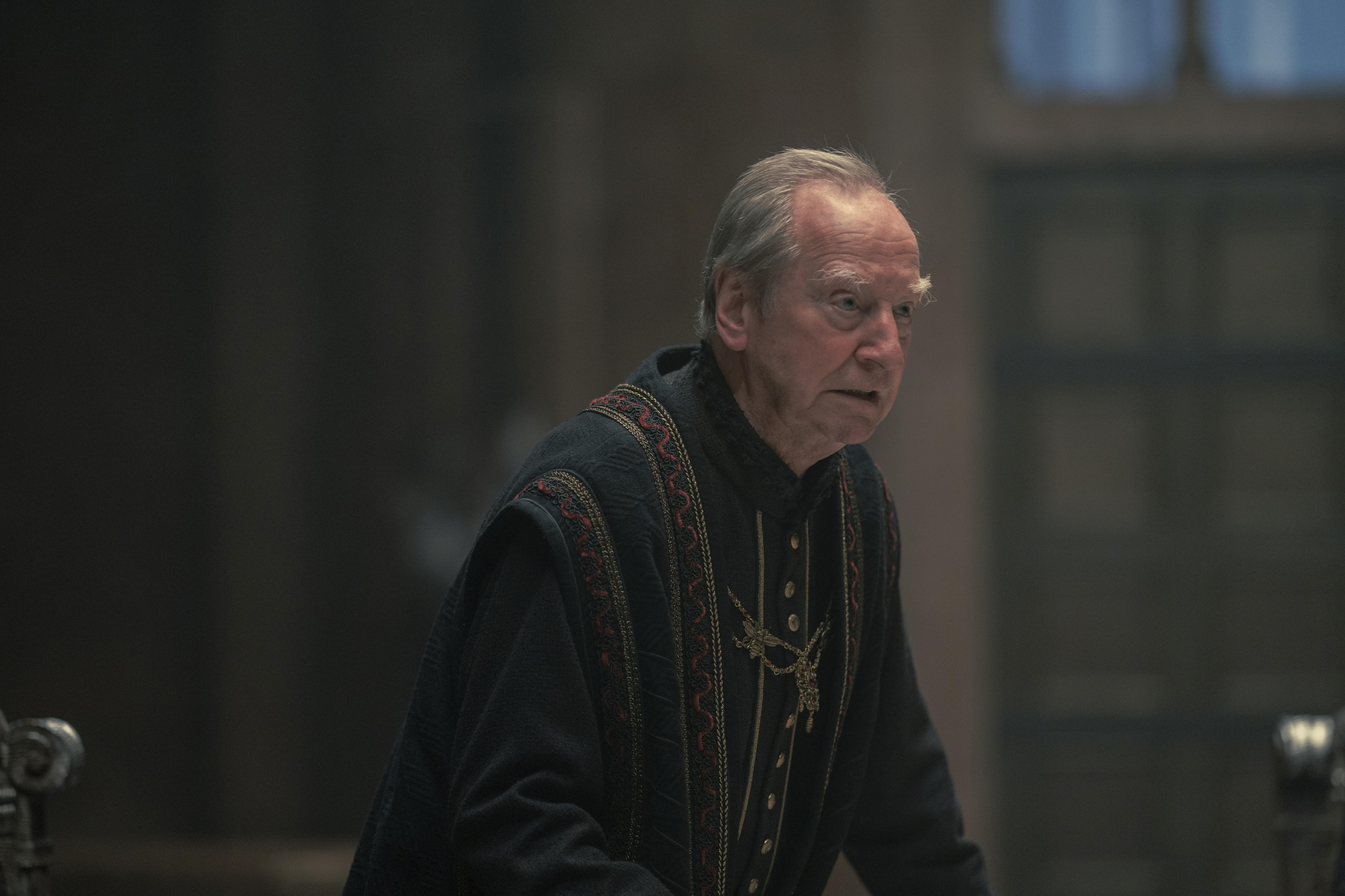 King's Landing Red Keep Small Council, Lyman Beesbury (Bill Paterson), 1x09 (1)
